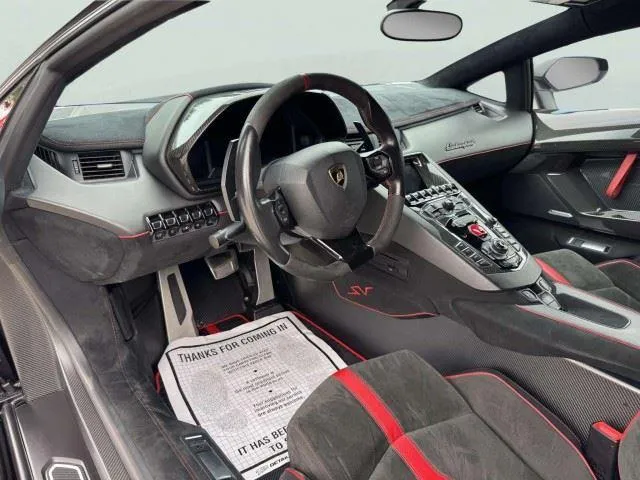 2017 Lamborghini Aventador Superveloce - Photo 38