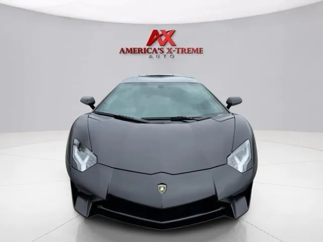 2017 Lamborghini Aventador Superveloce - Photo 9
