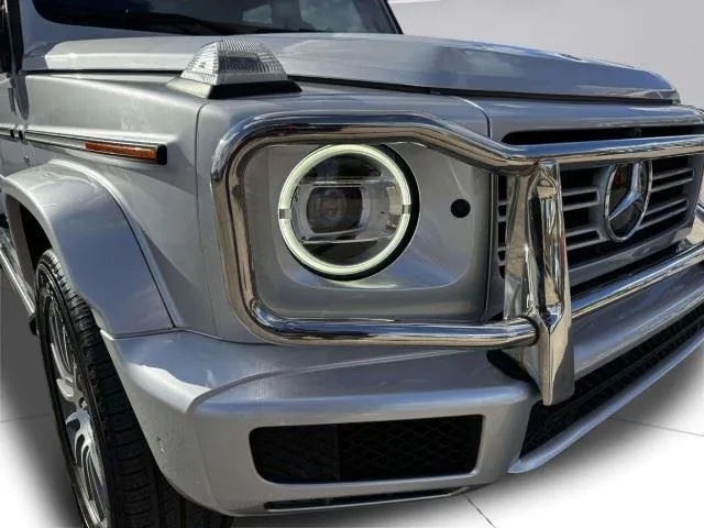 Mercedes-Benz G-Class photo 12