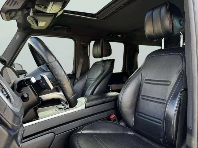 Mercedes-Benz G-Class photo 22