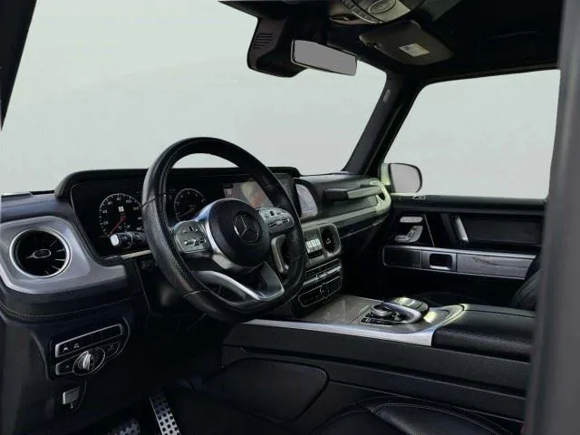 Mercedes-Benz G-Class photo 23