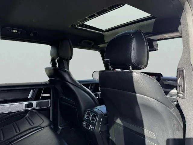 Mercedes-Benz G-Class photo 45