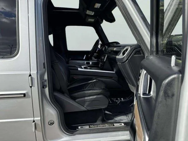Mercedes-Benz G-Class photo 46