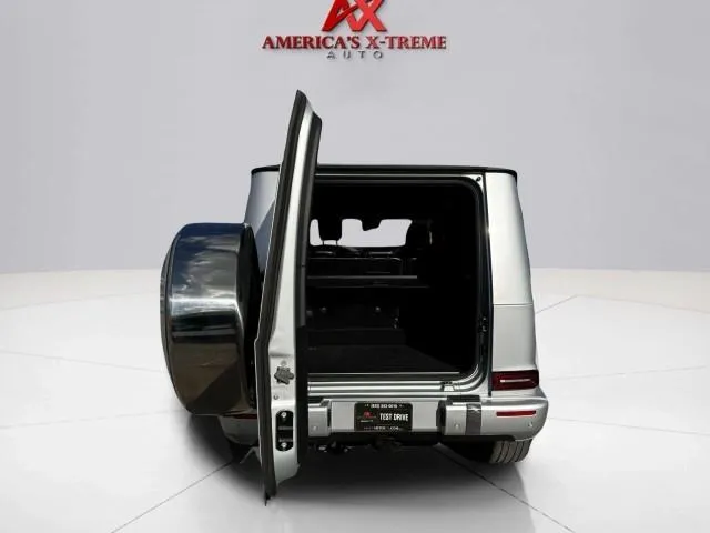 Mercedes-Benz G-Class photo 51