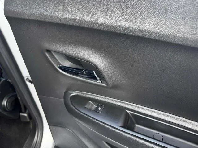 Chevrolet Trax photo 44