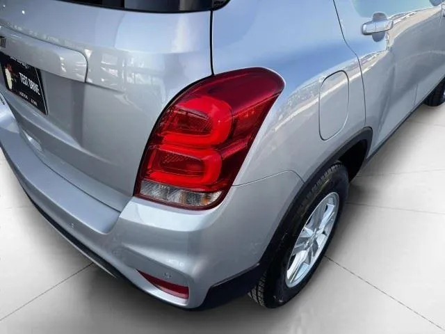 Chevrolet Trax photo 14