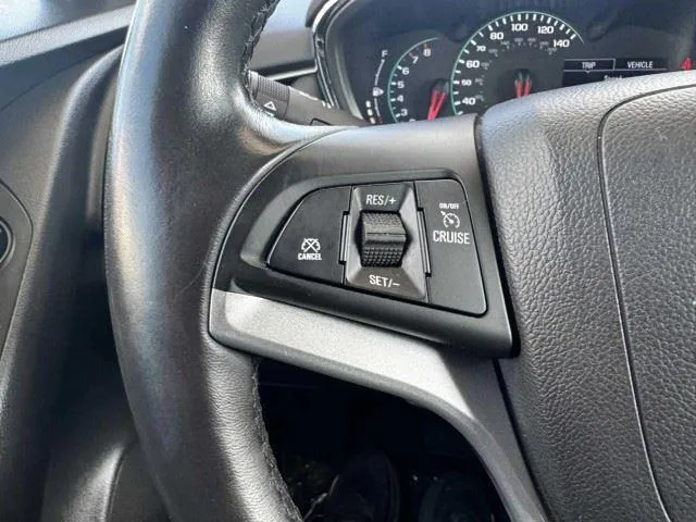 Chevrolet Trax photo 24