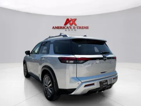 Another view of 2023 Nissan Pathfinder SL for sale in Houston, TX at America's Xtreme Auto Sales & Auto Repair | Luxury Used Cars & Trucks Dealership