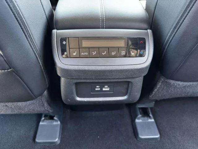 Nissan Pathfinder photo 38