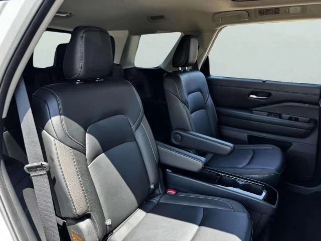 Nissan Pathfinder photo 50