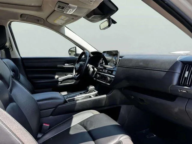 Nissan Pathfinder photo 58
