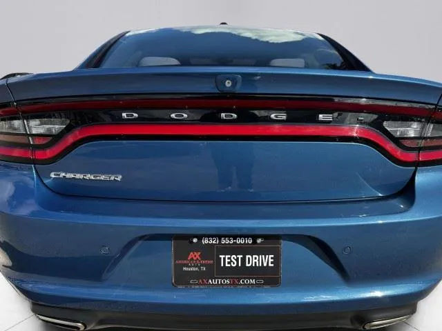 Dodge Charger photo 15