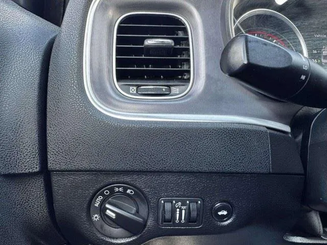 Dodge Charger photo 20