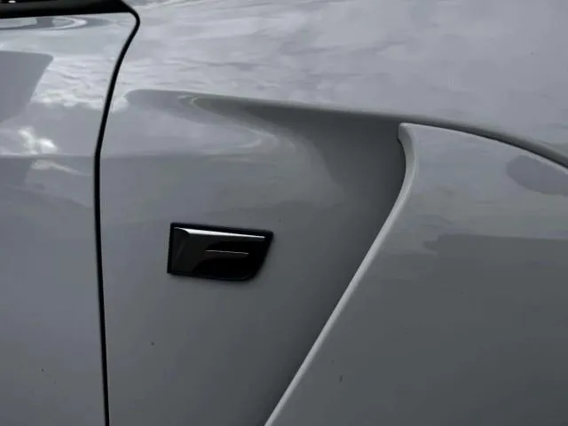 Lexus RC photo 11