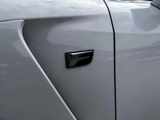 Lexus RC photo 14
