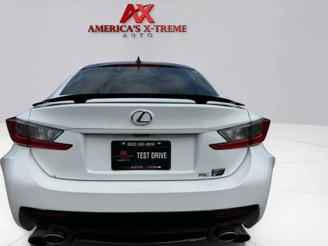 Lexus RC photo 18