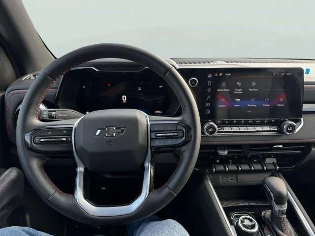 Chevrolet Colorado photo 23