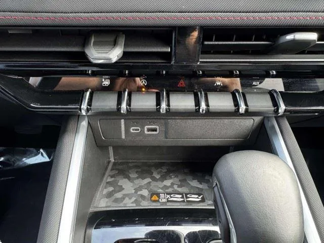 Chevrolet Colorado photo 33