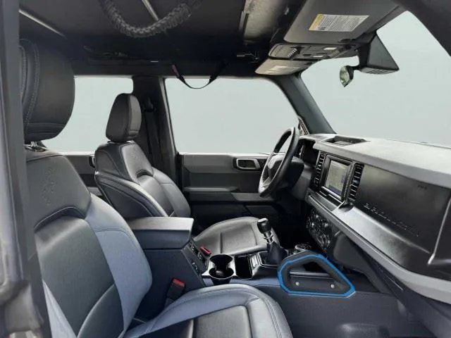 Ford Bronco photo 49