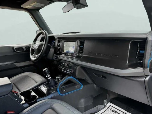 Ford Bronco photo 51