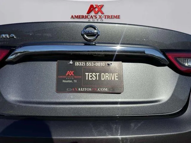 Nissan Maxima photo 17