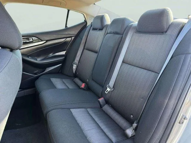 Nissan Maxima photo 34