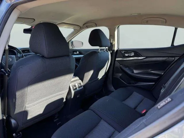 Nissan Maxima photo 35