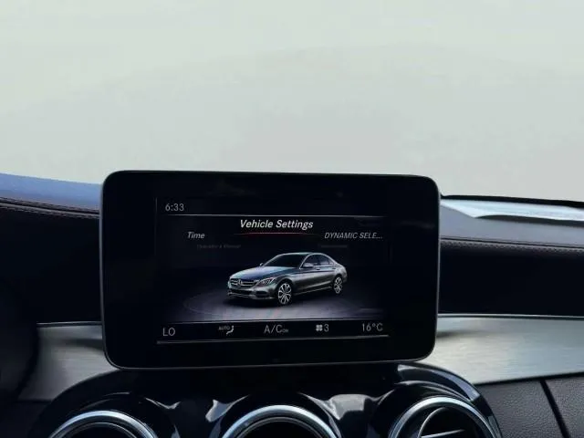 Mercedes-Benz C-Class photo 34
