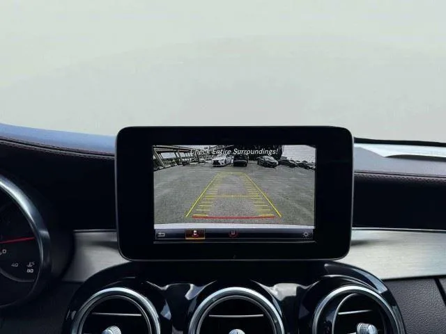 Mercedes-Benz C-Class photo 35