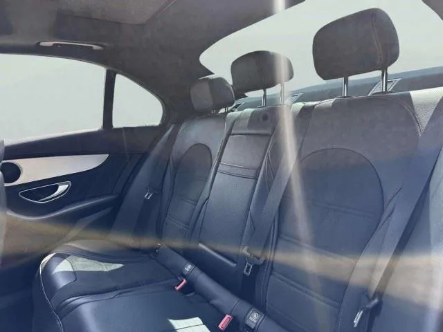 Mercedes-Benz C-Class photo 42