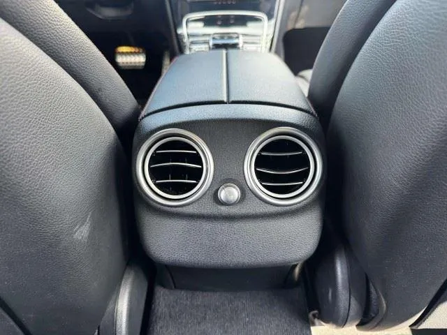 Mercedes-Benz C-Class photo 44