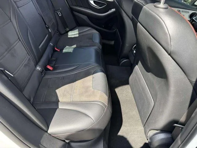 Mercedes-Benz C-Class photo 47