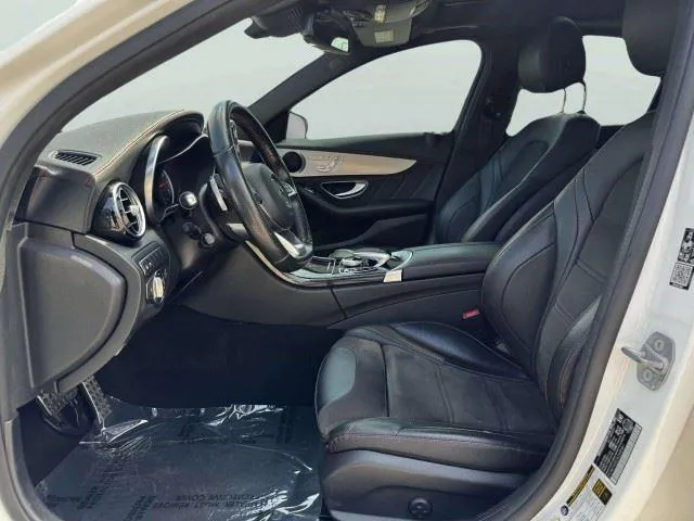 Mercedes-Benz C-Class photo 17