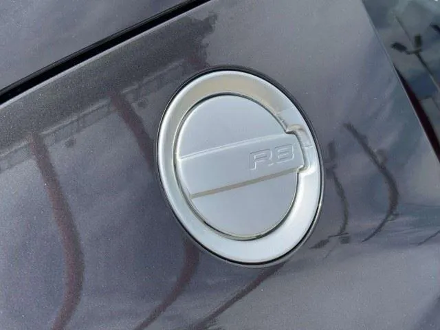 2011 Audi R8 Base - Photo 19