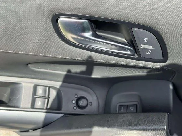 2011 Audi R8 Base - Photo 23