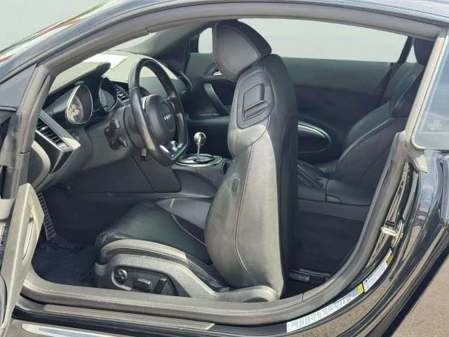 2011 Audi R8 Base - Photo 43