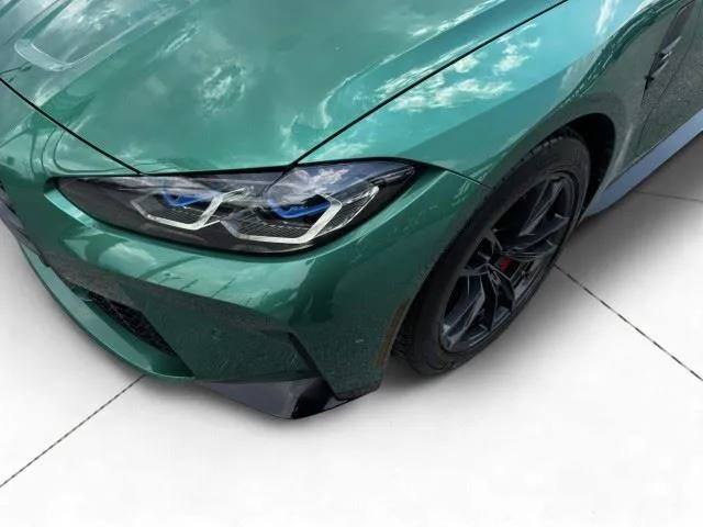 BMW M4 photo 14
