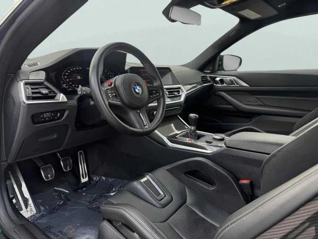 BMW M4 photo 22