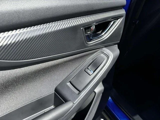 Subaru WRX photo 39