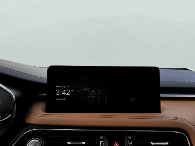 Genesis G70 photo 29