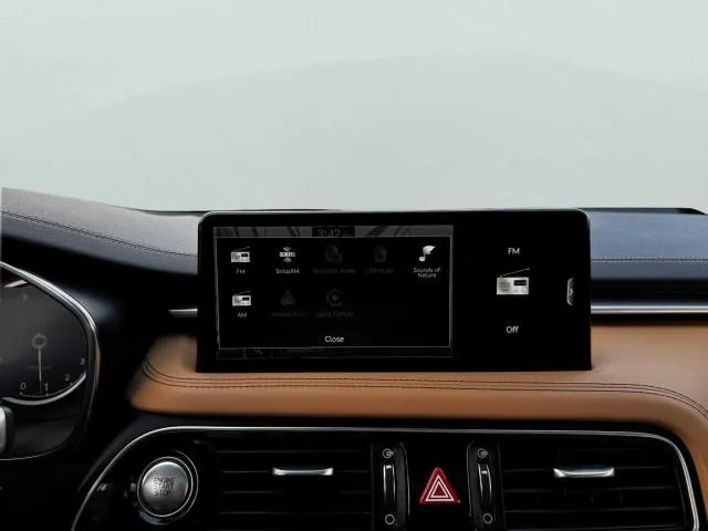 Genesis G70 photo 31