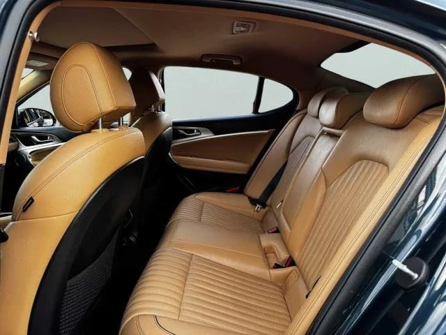 Genesis G70 photo 41