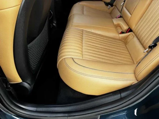 Genesis G70 photo 42