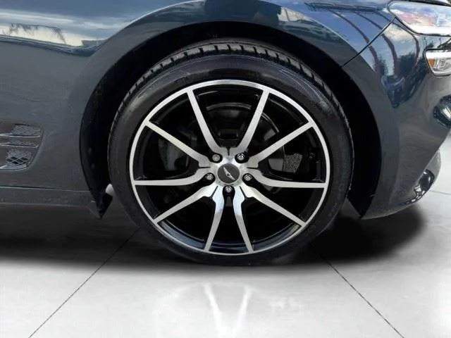 Genesis G70 photo 62