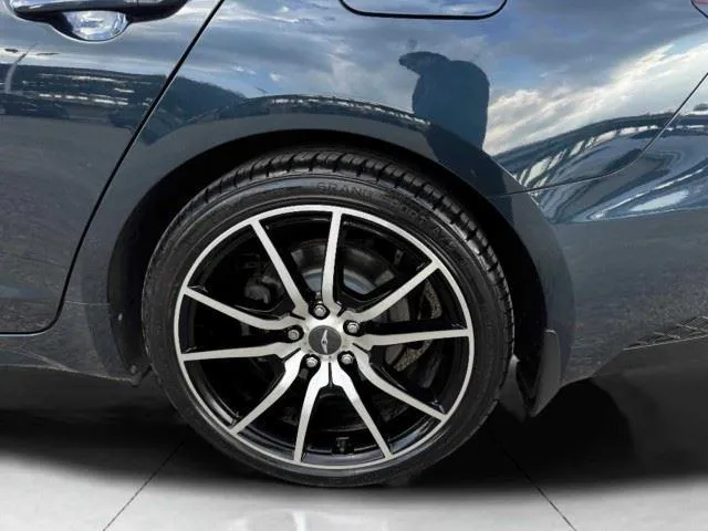 Genesis G70 photo 64