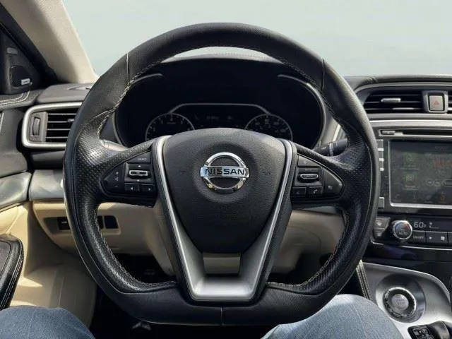 Nissan Maxima photo 28