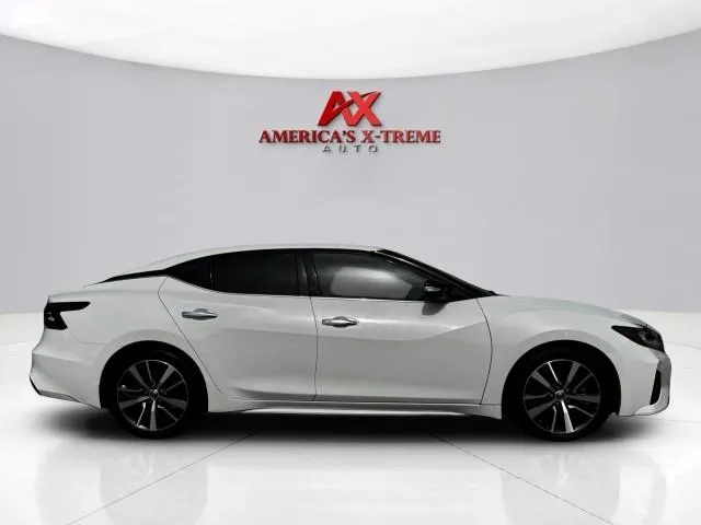 Nissan Maxima photo 7