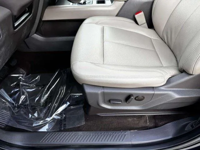 Ford Expedition photo 20