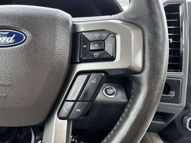 Ford Expedition photo 25