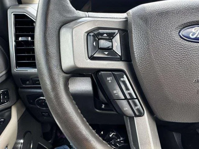 Ford Expedition photo 26